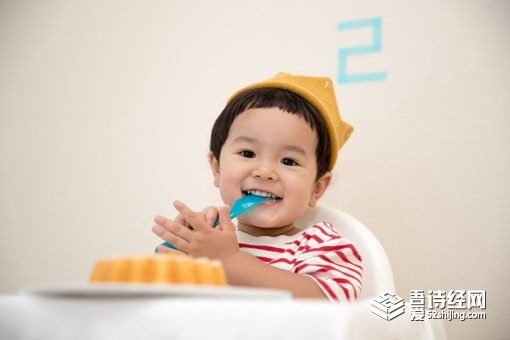 晟和哪个字搭配寓意好 晟字的最佳组词有哪些 晟和哪个字搭配寓意好 晟字的最佳组词有哪些
